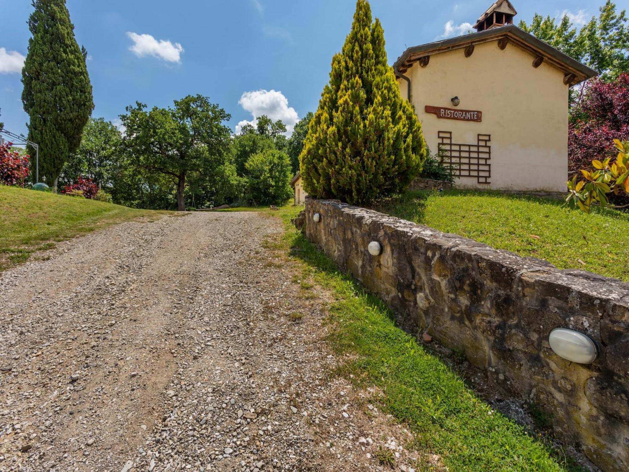 Rustic Holiday Home In Citt Di Castello With Swimming Pool Città di Castello Exteriér fotografie